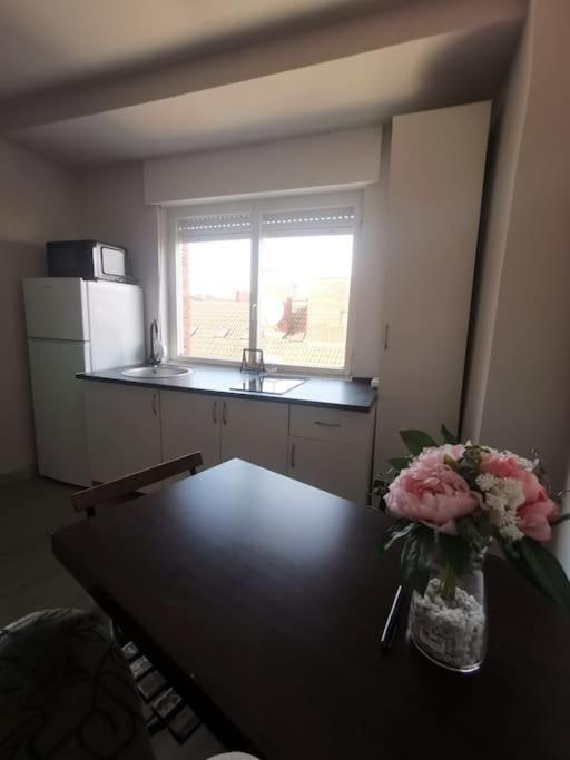 Апартаменти Apartamento Privado En Хіхон Екстер'єр фото