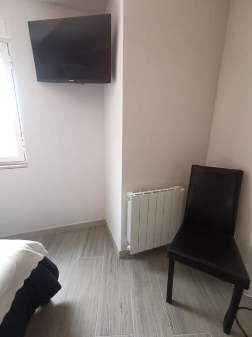 Апартаменти Apartamento Privado En Хіхон Екстер'єр фото